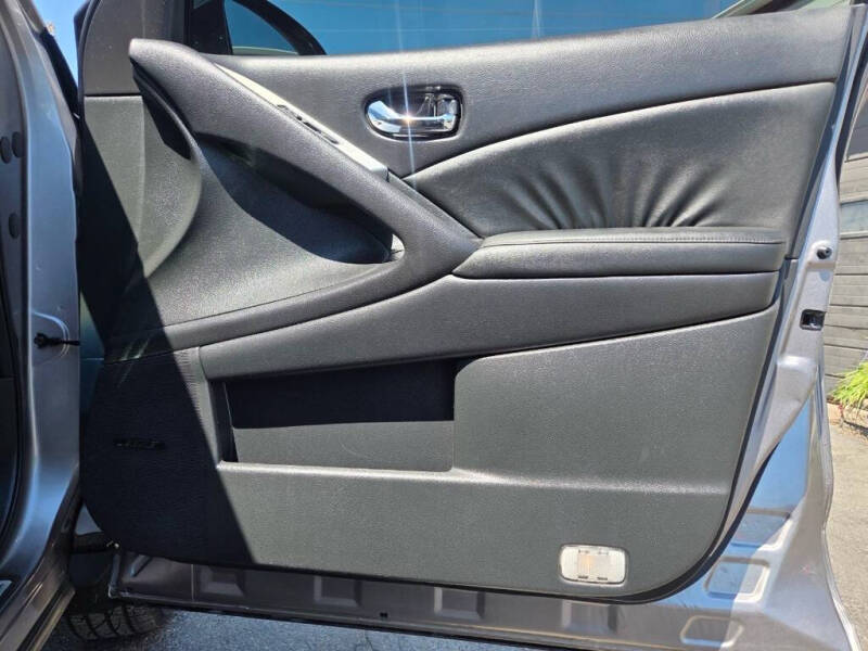 2010 Nissan Murano SL