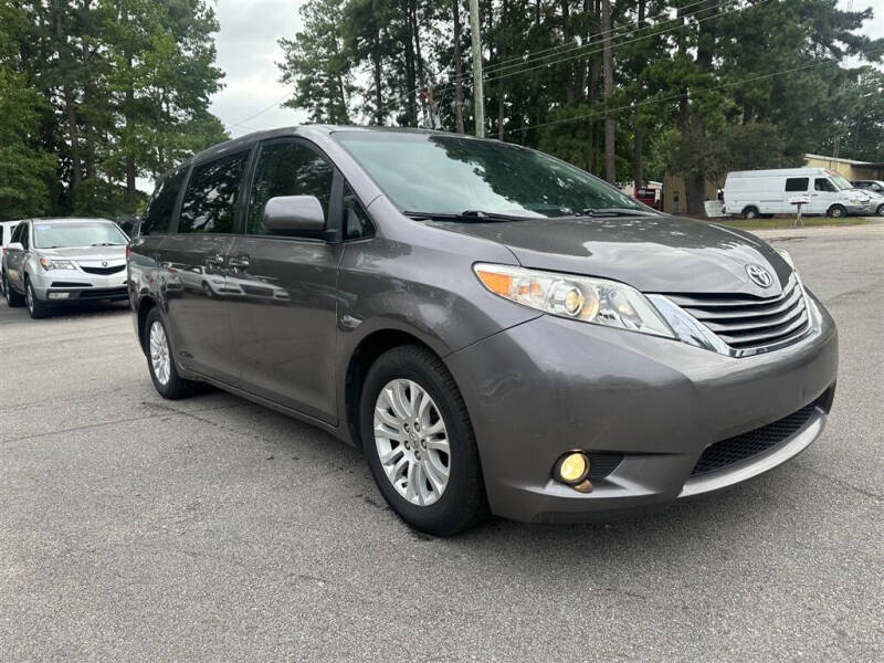 2011 Toyota Sienna Limited 7-Passenger