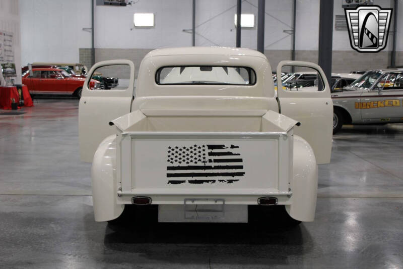 1951 Ford F-1