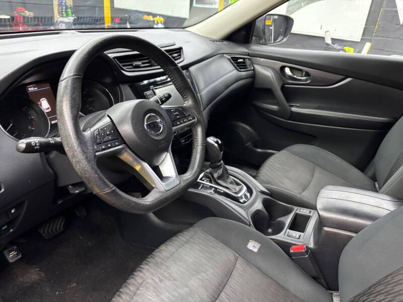 2019 Nissan Rogue SL