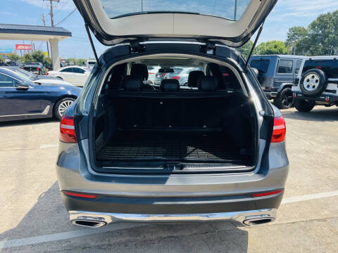 2019 Mercedes-Benz GLC GLC 300