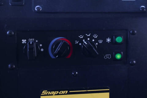 2015 Freightliner MT45 Chassis