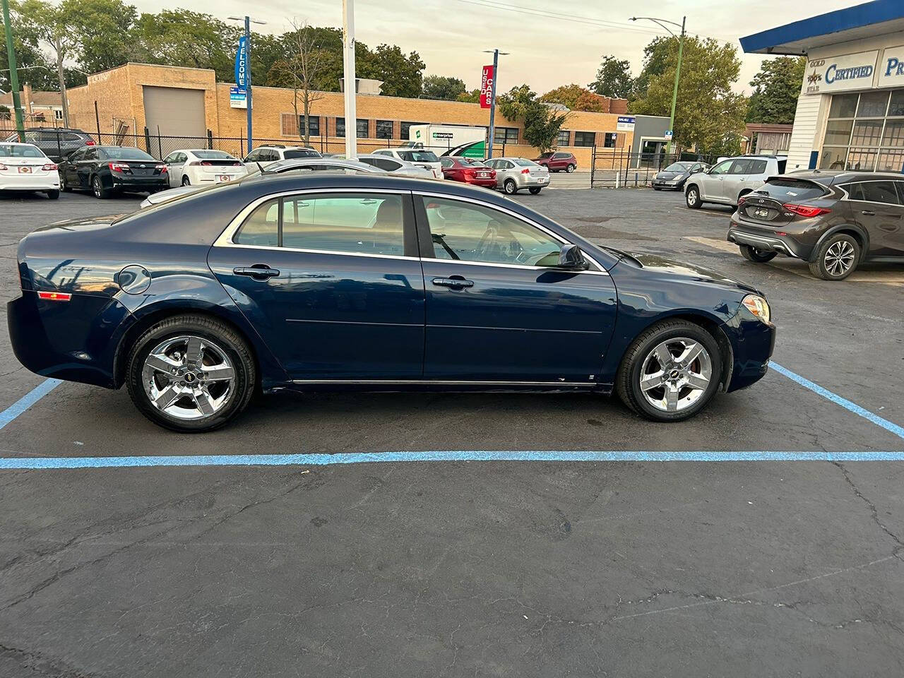 2009 Chevrolet Malibu for sale at Chicago Auto House in Chicago, IL