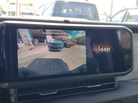 2025 Jeep Gladiator Sport S