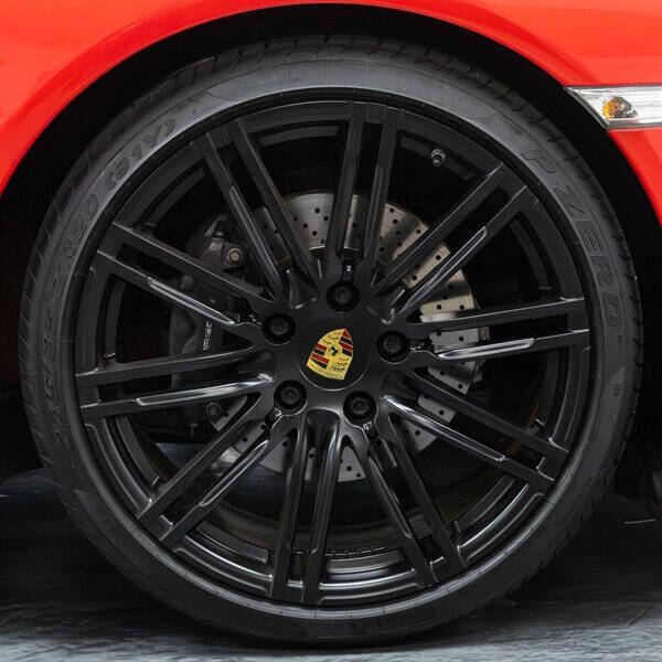 2015 Porsche 911 Carrera