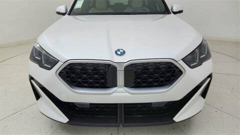 2025 BMW X2 xDrive28i
