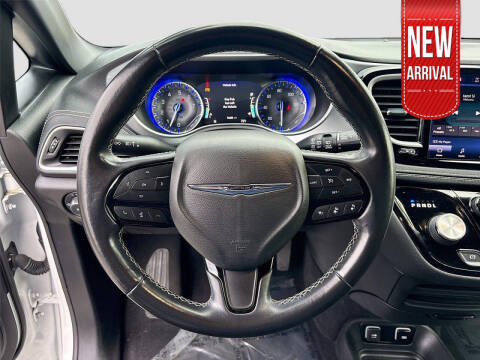 2021 Chrysler Pacifica Touring