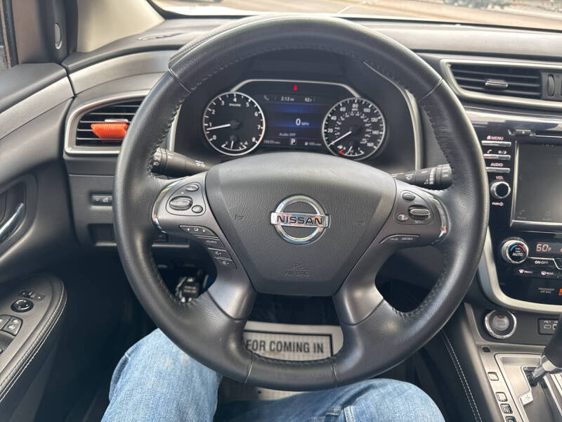 2022 Nissan Murano SV