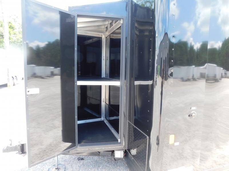 2025 Cargo Mate Eliminator SS 34' Full Bathroo