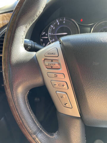 2017 Infiniti QX80 Limited