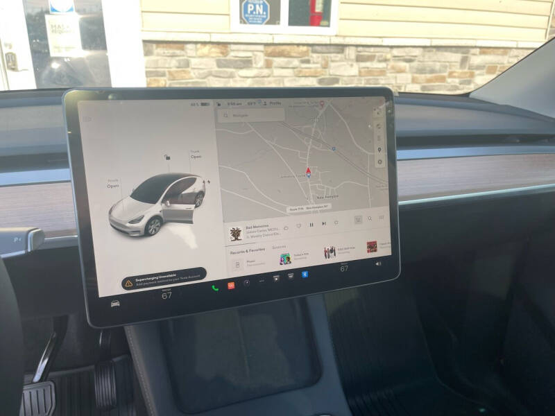 2022 Tesla Model Y Long Range photo 4