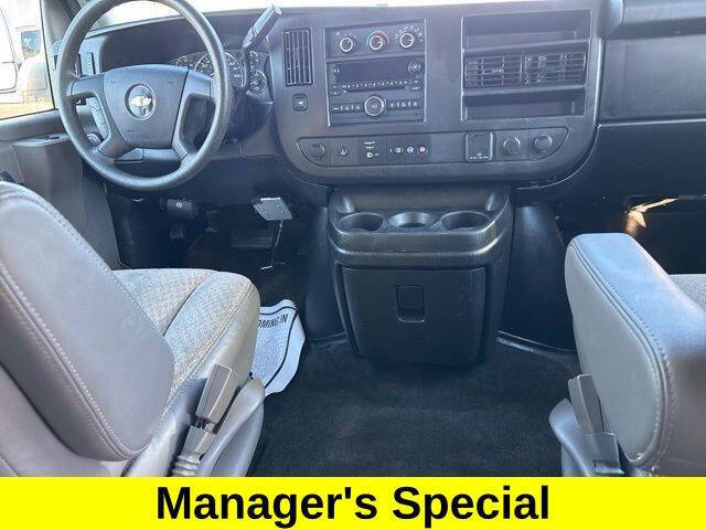 2017 Chevrolet Express LT 3500