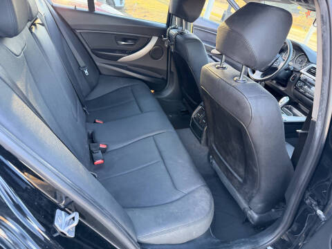 2017 BMW 3 Series 320i