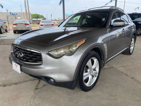 2011 Infiniti FX35