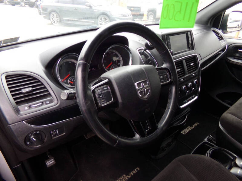 2015 Dodge Grand Caravan SE
