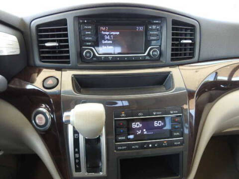 2017 Nissan Quest SV