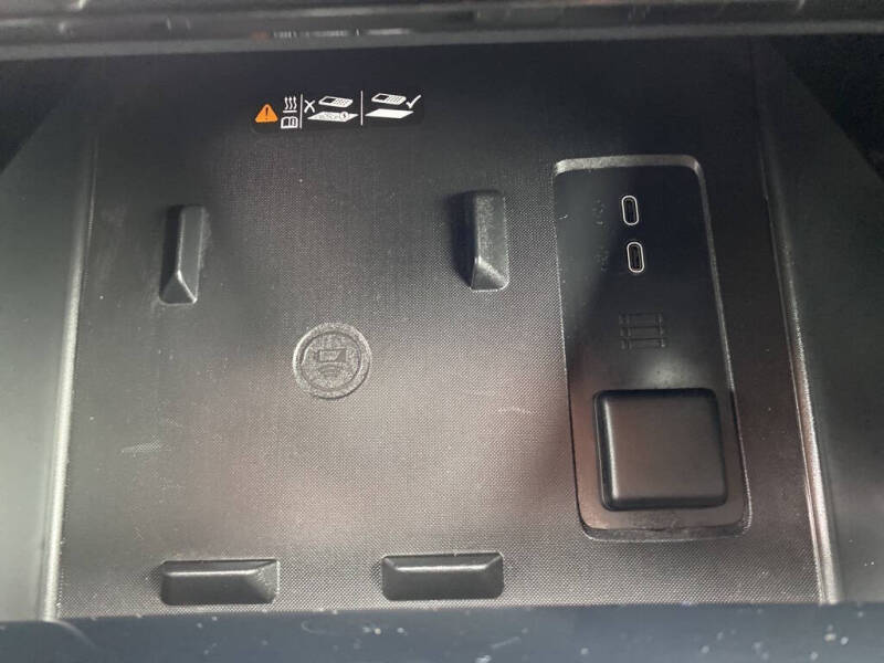 2025 Chevrolet Silverado EV LT