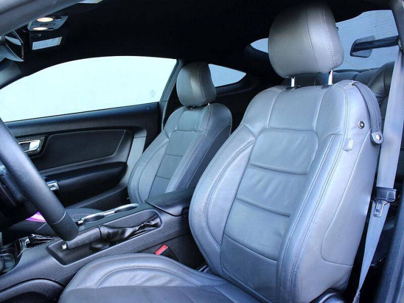 2019 Ford Mustang EcoBoost