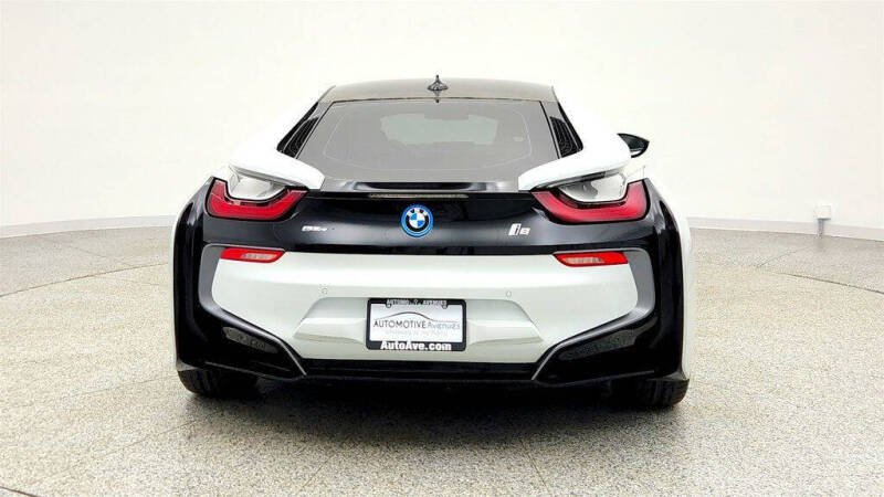 2015 BMW i8