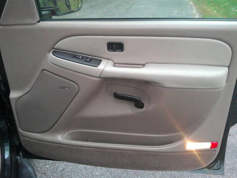 2003 Chevrolet Tahoe LS