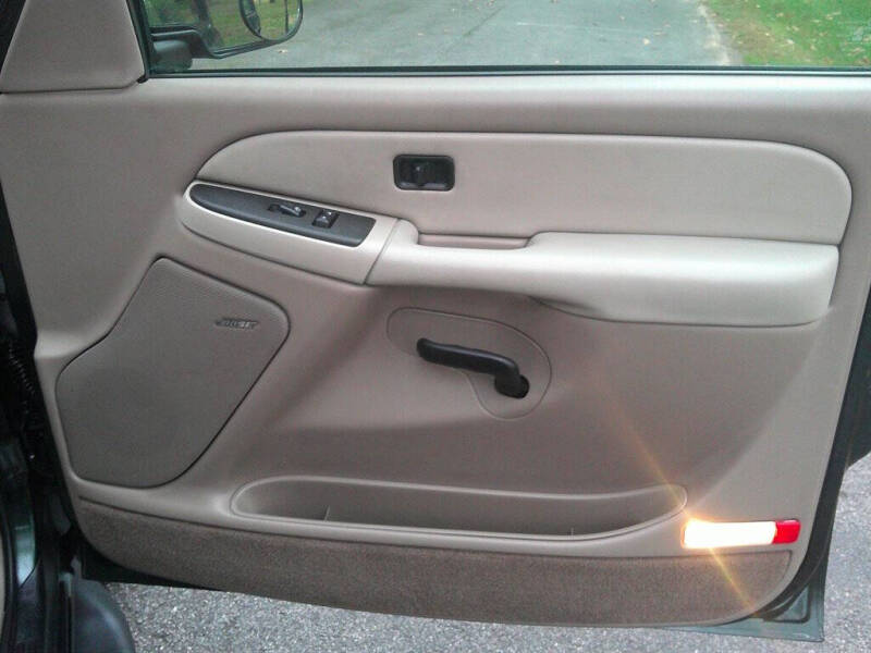 2003 Chevrolet Tahoe LS