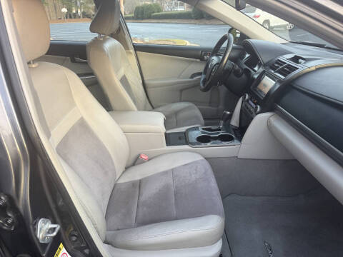 2012 Toyota Camry Hybrid LE