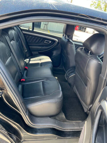 2014 Ford Taurus SEL