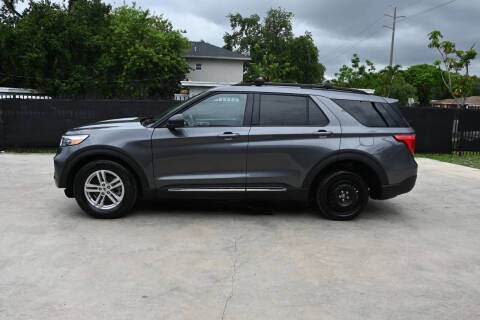 2024 Ford Explorer XLT