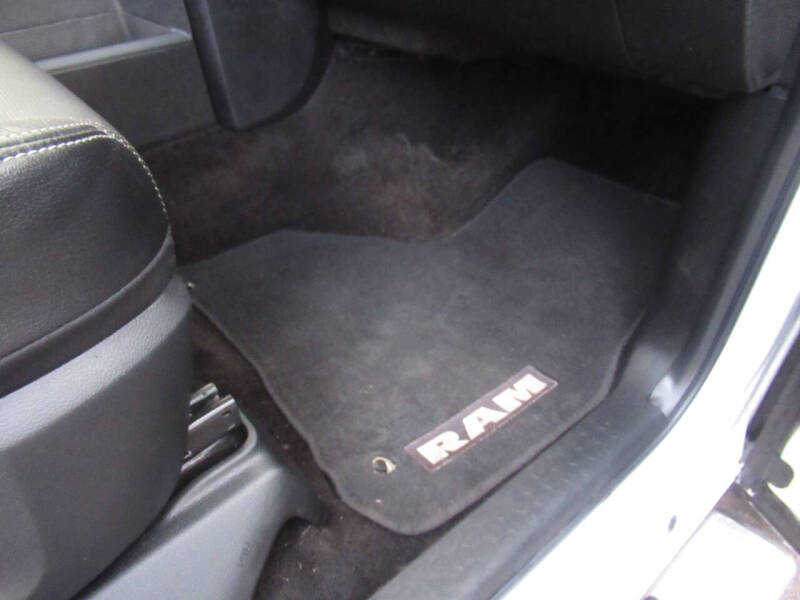 2016 RAM 3500 Laramie