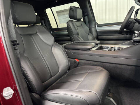 2025 Jeep Wagoneer L Series II