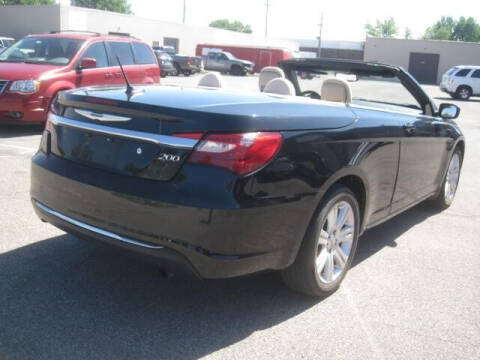 2012 Chrysler 200 Touring