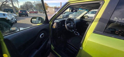 2015 Kia Soul +