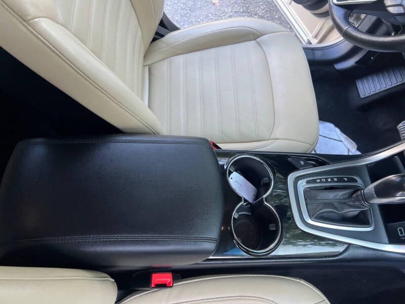 2018 Ford Edge SEL