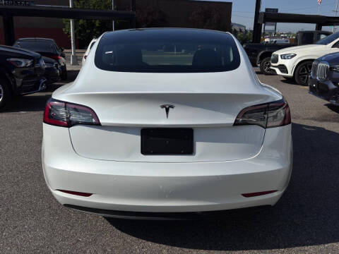 2019 Tesla Model 3 Mid Range