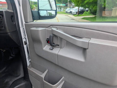 2019 Chevrolet Express 2500