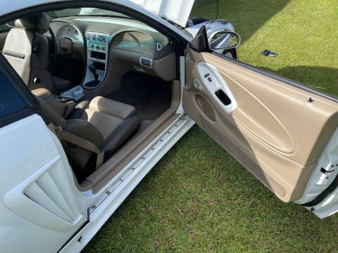 2000 Ford Mustang GT