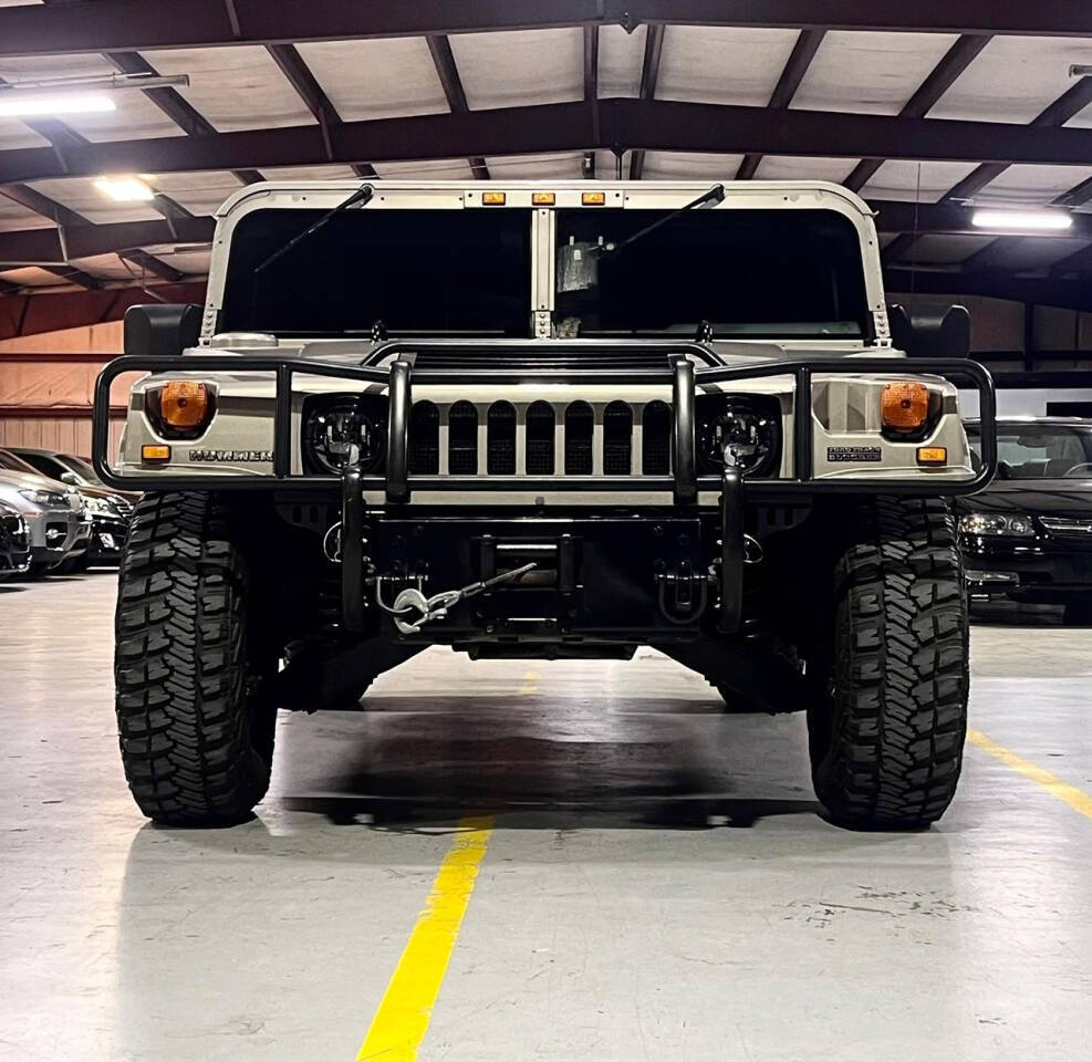 2003 HUMMER H1 for sale at Carnival Car Company in Victoria, TX