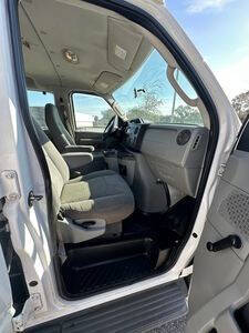 2009 Ford E-Series E-350 SD XL