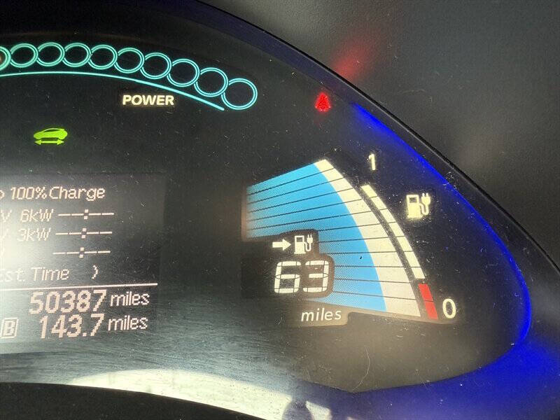 2015 Nissan LEAF S