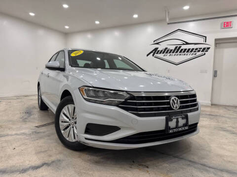 2019 Volkswagen Jetta for sale at Auto House of Bloomington in Bloomington IL