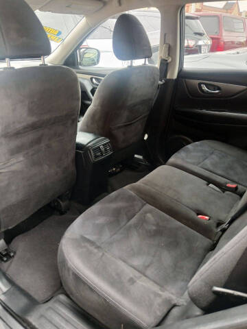 2015 Nissan Rogue SV