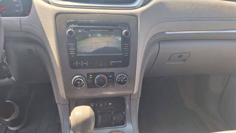 2017 Chevrolet Traverse LS