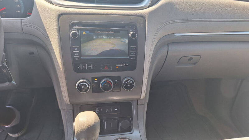 2017 Chevrolet Traverse LS