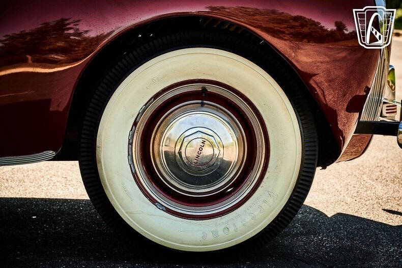 1941 Lincoln Continental
