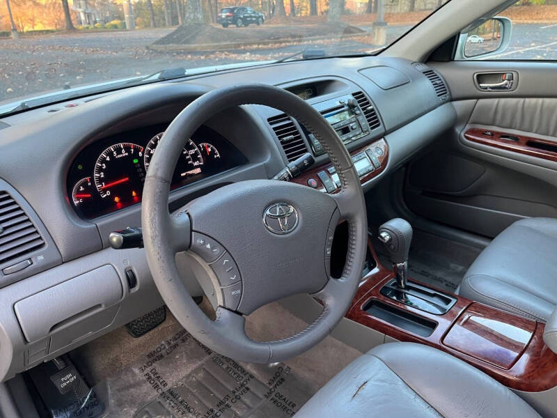 2005 Toyota Camry XLE V6