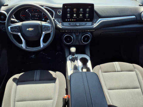 2025 Chevrolet Blazer LT