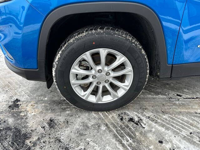 2022 Jeep Cherokee Latitude Lux