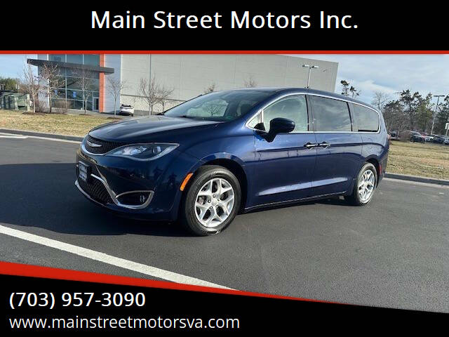 Used 2018 Chrysler Pacifica Touring Plus with VIN 2C4RC1FG6JR122636 for sale in Chantilly, VA