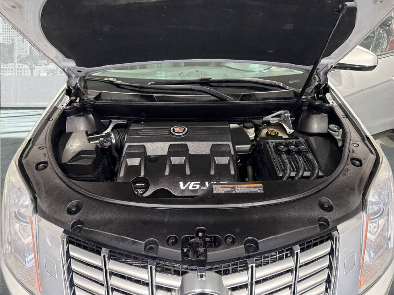 2014 Cadillac SRX Performance Collection