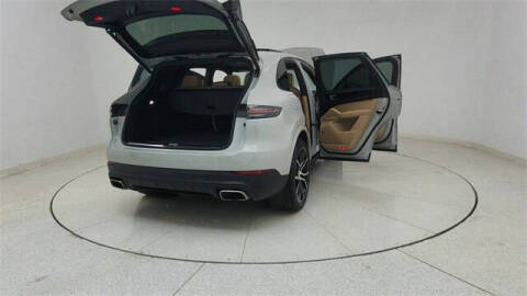 2022 Porsche Cayenne